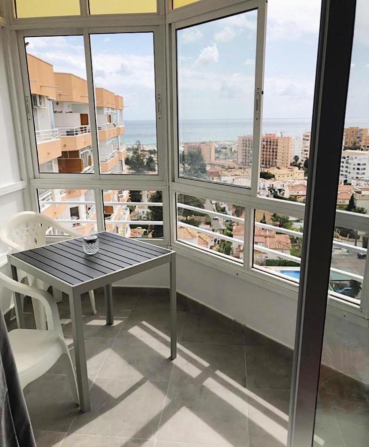 Apartament Studio With Sea Views In Torremolinos Zewnętrze zdjęcie